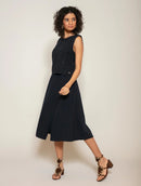 Regata cropped com fenda frontal e detalhes em botões Biamar