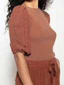 Blusa canelada de gola redonda com manga curta bufante Biamar