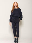 Blusa em algodão com detalhes em tranças e gola canoa Biamar