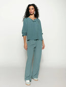 Calça reta com bolsos e cordão ajustável Biamar