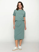 Blusa em algodão de gola redonda com manga curta em pontos vazados Biamar