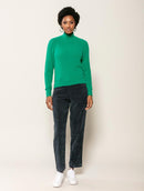 Blusa em fio pluma com gola média e mangas de cava raglan Biamar