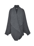Capa com lapela alongada e sem fechamento Biamar