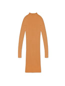 Vestido canelado de gola média com detalhe em botões e mangas de cava posta aBenção