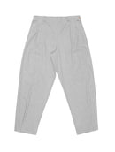 Calça com pregas e bolsos faca Biamar