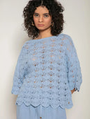 Blusa em algodão com trama vazada e decote canoa Biamar