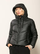 Jaqueta puffer com capuz, bolsos e fechamento em zíper Biamar