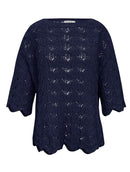 Blusa em algodão com trama vazada e decote canoa Biamar