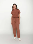 Blusa manga curta com detalhe de pontos vazados e tecimento de folhas Biamar