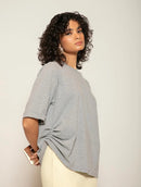 Blusa manga curta com drapeado lateral Biamar