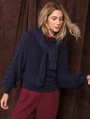 Blusa em algodão com detalhes em tranças e gola canoa Biamar