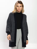 Casaco alongado com padronagem em listras e mangas de cava quadrada Biamar