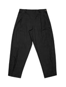 Calça com pregas e bolsos faca Biamar