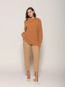 Blusa alongada canelada com gola transpassada e detalhe em alamar Biamar