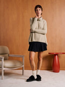 Blusa alongada em fio pluma com gola alta e manga canelada Biamar