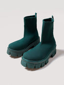 Bota Berlim em malha knit de cano médio e solado tratorado Biamar Outlet