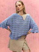 Blusa em algodão com trama vazada e decote canoa Biamar