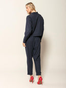 Calça com pregas, bolsos e barra dobrada Biamar