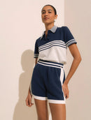 Blusa manga curta de gola polo com padronagem em listras Biamar