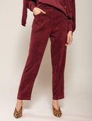 Calça reta em veludo com bolsos Biamar