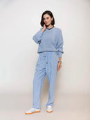 Calça reta com bolsos faca e cordão ajustável Biamar