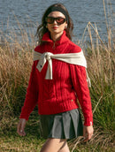 Blusa com tecimento em tranças, zíper e manga com com cava posta aBenção