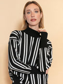 Blusa com padronagem em listras, gola média e mangas de cava quadrada Urbanity