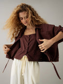 Regata com decote quadrado, recorte frontal e botões Biamar