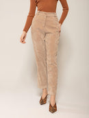 Calça reta em veludo com bolsos Biamar