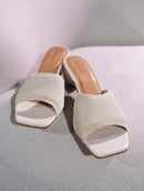 Tamanco mônaco com salto redondo Biamar