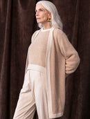 Casaco alongado com padronagem em listras, bolsos e mangas de cava posta Biamar