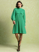 Vestido evasê em algodão com gola redonda e alças largas Urbanity