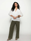 Calça reta com bolsos faca e elástico Biamar