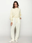 Calça reta com bolsos faca e cordão ajustável Biamar