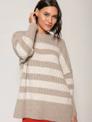 Blusa alongada com padronagem em listras e gola redonda Biamar