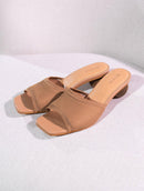 Tamanco mônaco com salto redondo Biamar