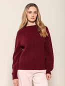 Blusa com detalhe em tranças, gola rolê e mangas de cava posta Biamar