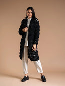 Casaco alongado em ponto bolha com mangas de cava quadrada Biamar