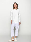 Calça com pregas, bolsos faca, detalhe em botões e barra dobrada Biamar