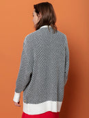 Casaco alongado com padronagem em listras e mangas de cava quadrada Biamar