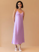 Vestido midi em cetim com decote em “v” e alças finas Urbanity