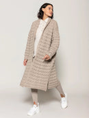 Casaco alongado em ponto bombom com punho e mangas de cava quadrada Biamar