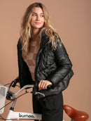 Jaqueta puffer com capuz, bolsos e fechamento em zíper Biamar