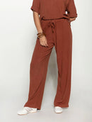 Calça reta com bolsos e cordão ajustável Biamar