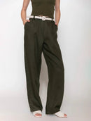 Calça reta em linho com bolsos e elástico Biamar