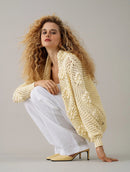 Casaco em algodão vazado com ponto margarida e mangas de cava posta Biamar