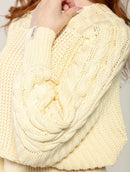 Blusa em algodão com detalhes em tranças e gola canoa Biamar