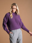 Blusa de gola média e mangas de cava quadrada com tranças Urbanity