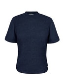 Blusa manga curta com detalhe de pontos vazados e tecimento de folhas Biamar