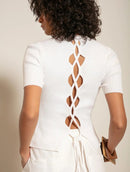 Blusa manga curta canelada com detalhe de trama vazada e cordões Biamar